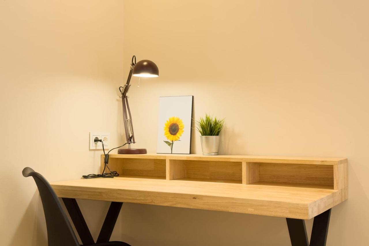 Barcelona Touch Apartments - Progres ロスピタレート・デ・リョブレガート エクステリア 写真