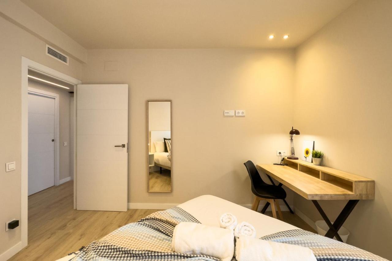 Barcelona Touch Apartments - Progres ロスピタレート・デ・リョブレガート エクステリア 写真